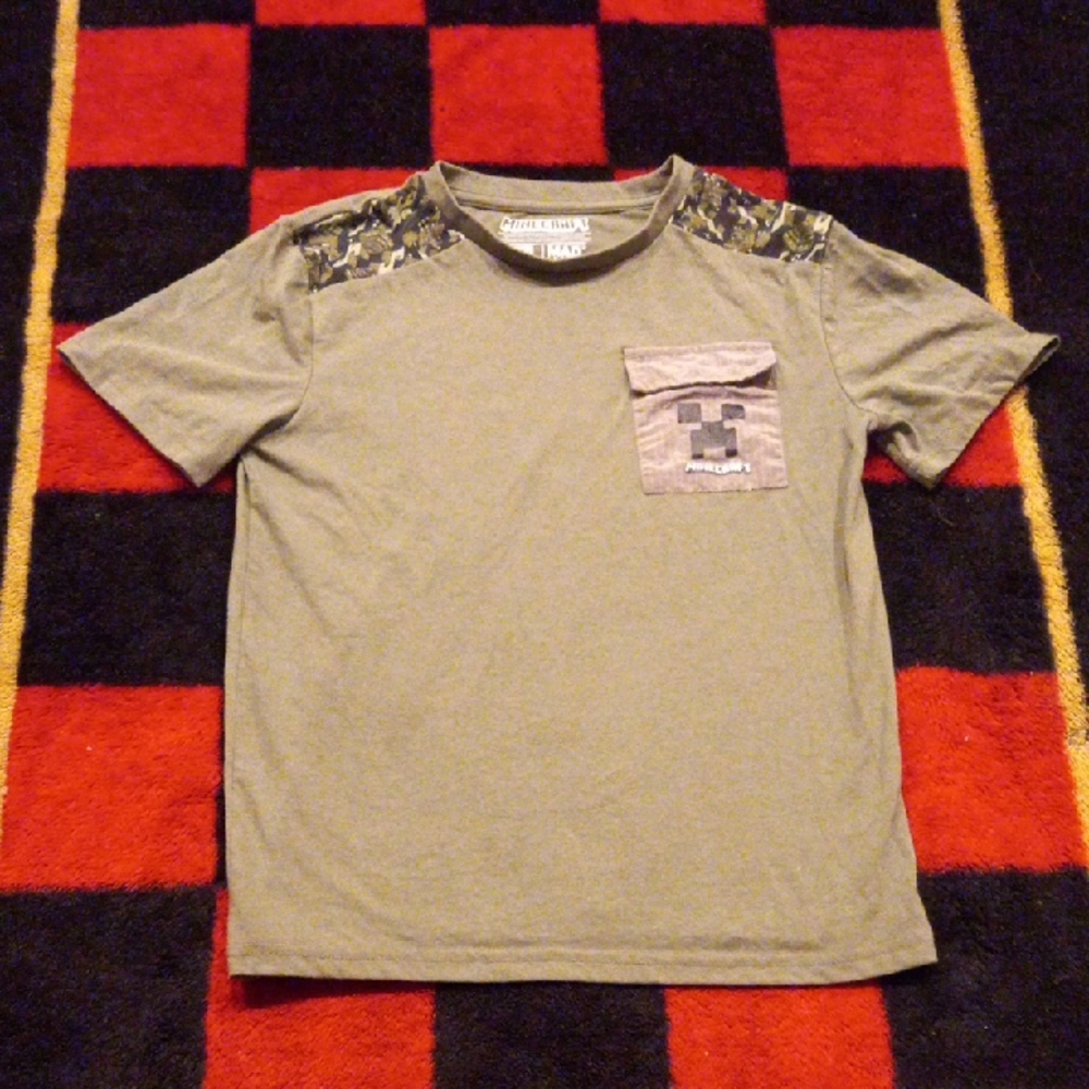 Boys Minecraft Pocket Shirt 10-12 YRS